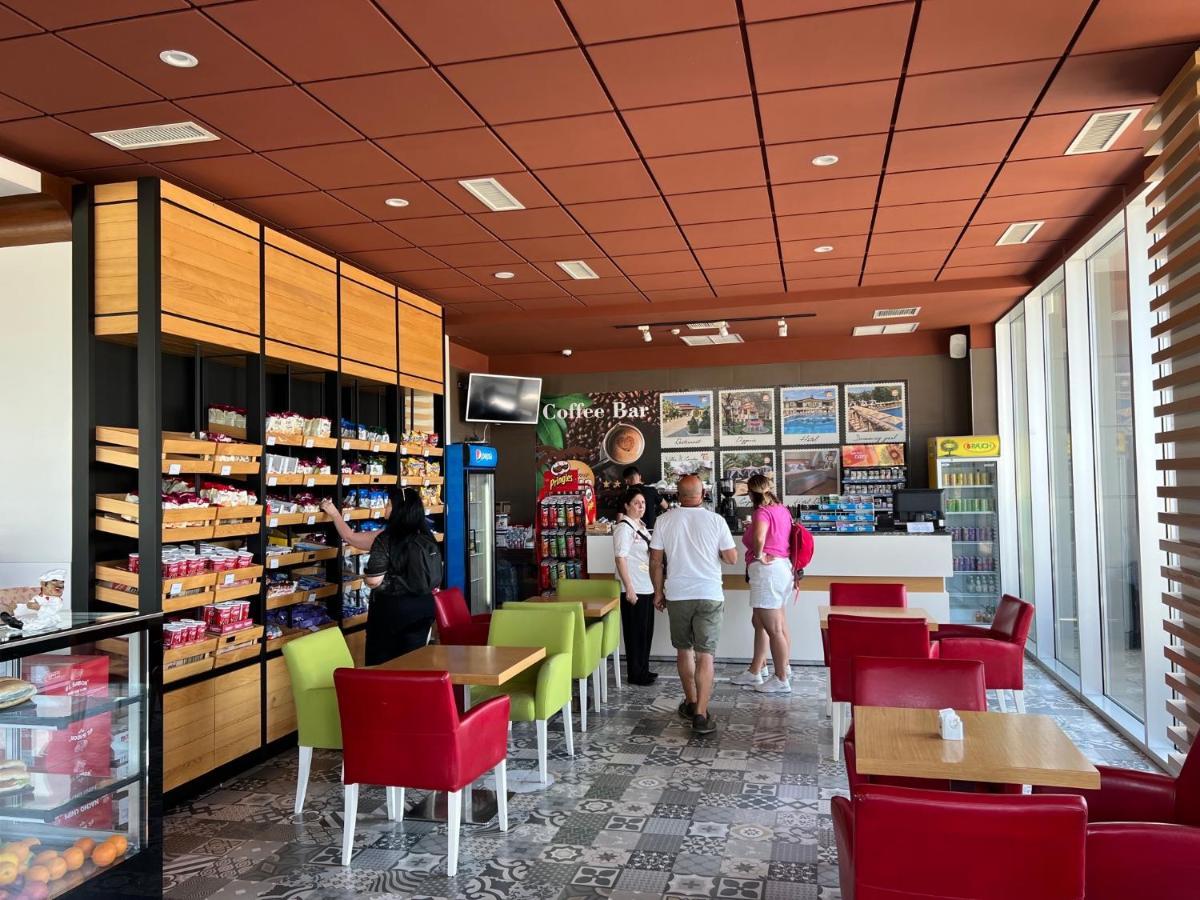 PalmaNova Resort Tirana Kültér fotó