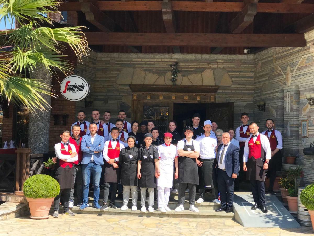 PalmaNova Resort Tirana Kültér fotó