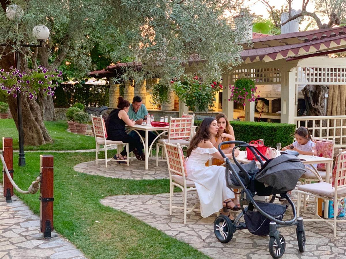 PalmaNova Resort Tirana Kültér fotó